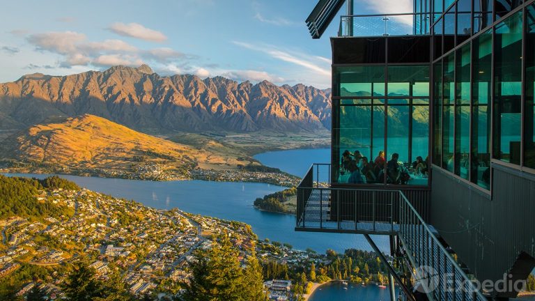 Queenstown City Video Guide | Expedia