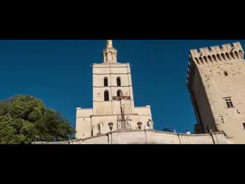 Avignon Drone Video Tour | Expedia