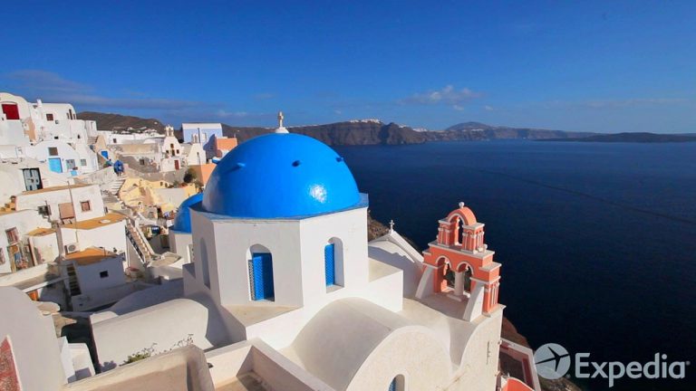 Oia Vacation Travel Guide | Expedia
